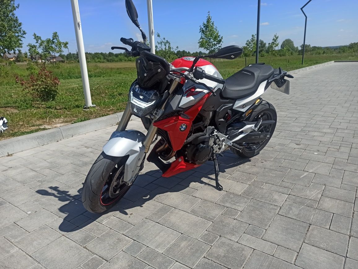 Мотоцикл BMW F900R