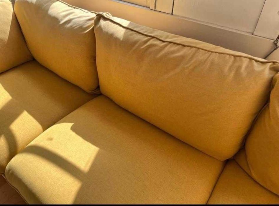 FLOYD Sofá de Designer- Designer Couch, 3 seater, Mostarda / Mustard