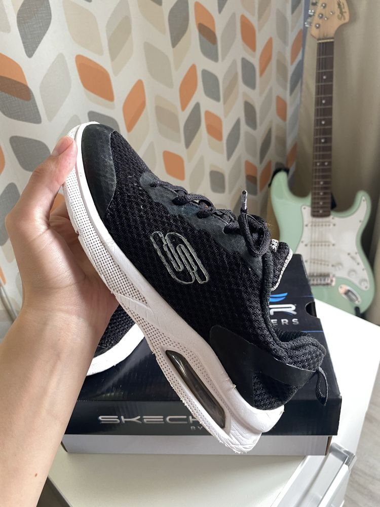 Дитячі кросівки Skechers 37 розмір