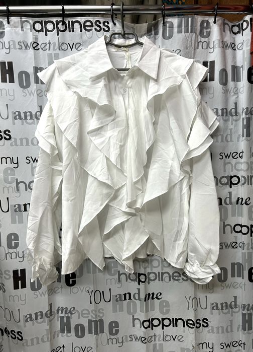 Блуза с воланами натуральная, оверсайз, Италия.