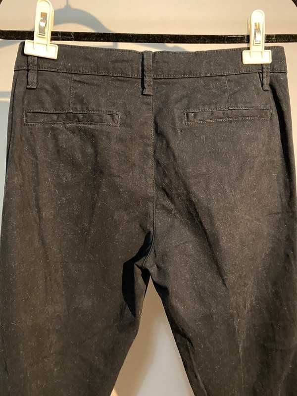 Calça clássica chino.