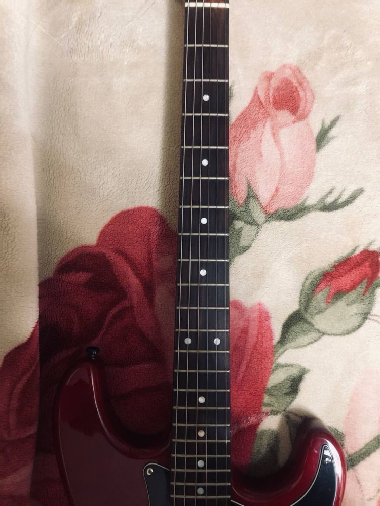 Електрогітара Squier Stratocaster Special Edition by Fender