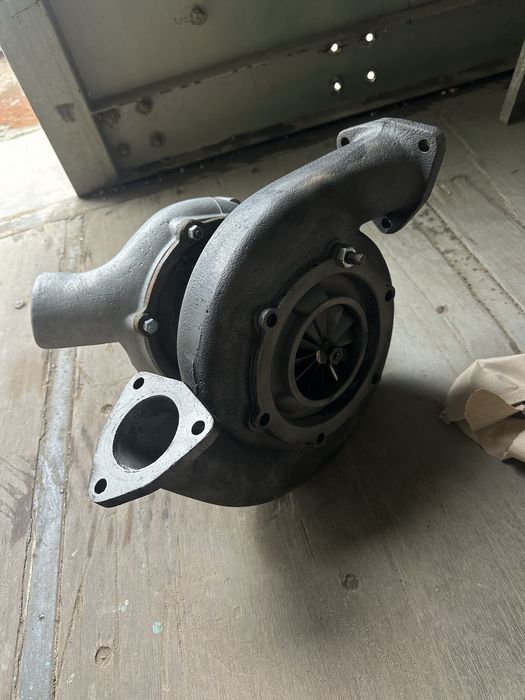 Турбокомпрессор ЯМЗ-238Н свисток(улитка). Турбіна