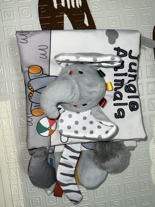 Книжечки дитячі шелестячі сторінки