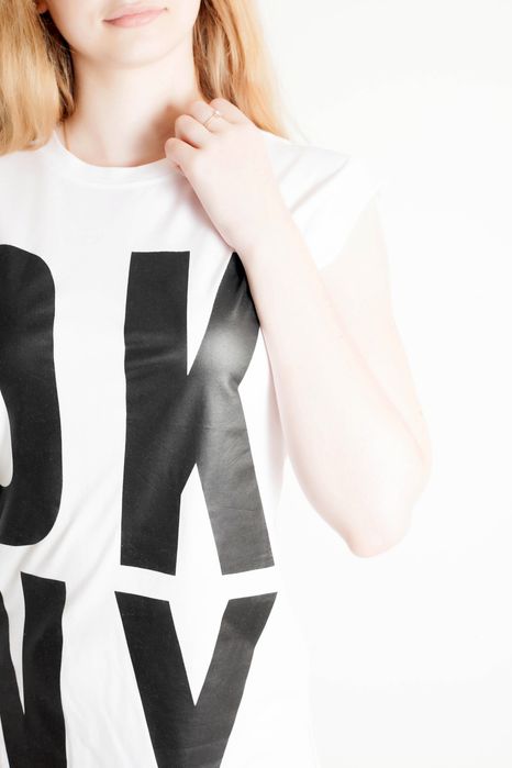 DKNY оригинал. Женская туника футболка майка белая лого XXS XS