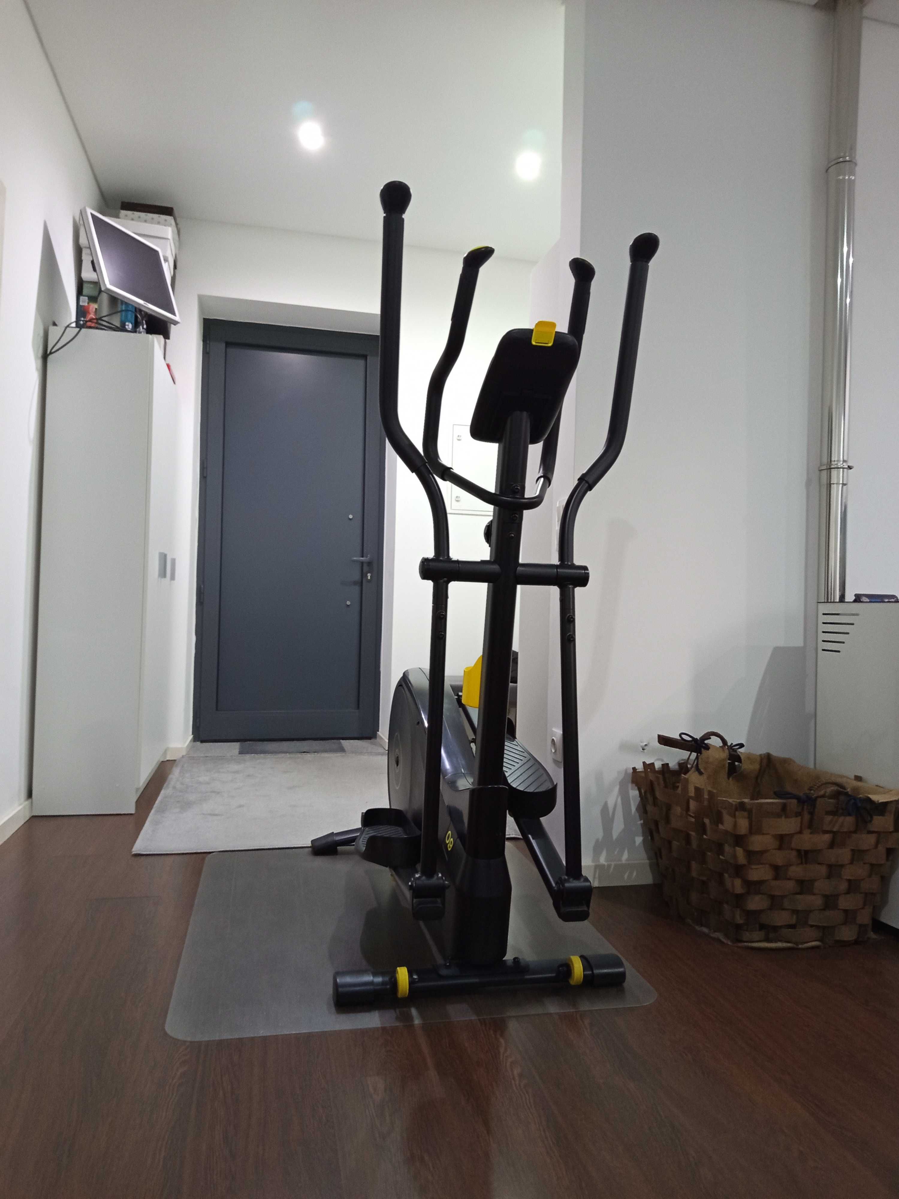 Bicicleta Elíptica Domyos EL520B Autoalimentada, E-Connected