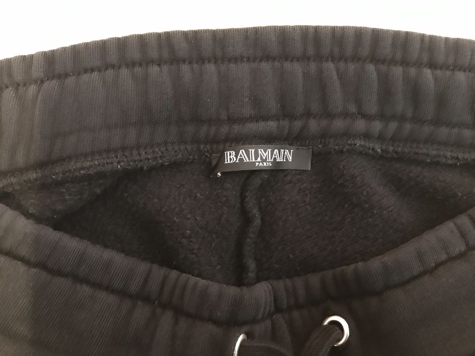 Бавоняні спортивні штани від Balmain розмір S