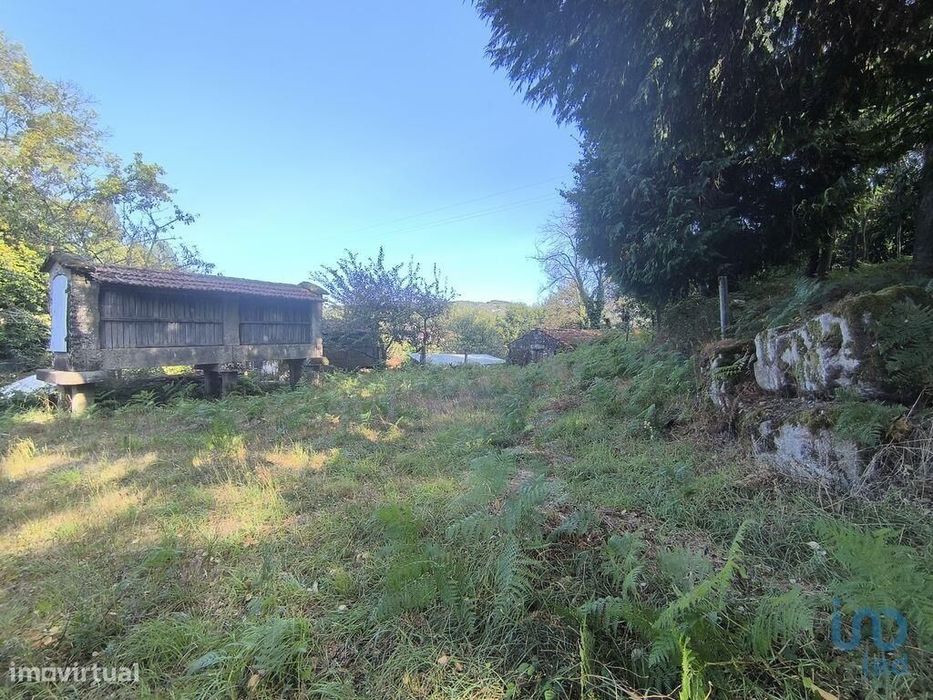Terreno para construção em Ruivães e Campos de 3186,00 m2