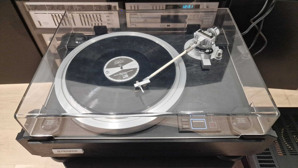 Gramofon Pioneer PL-7L w pięknym stanie