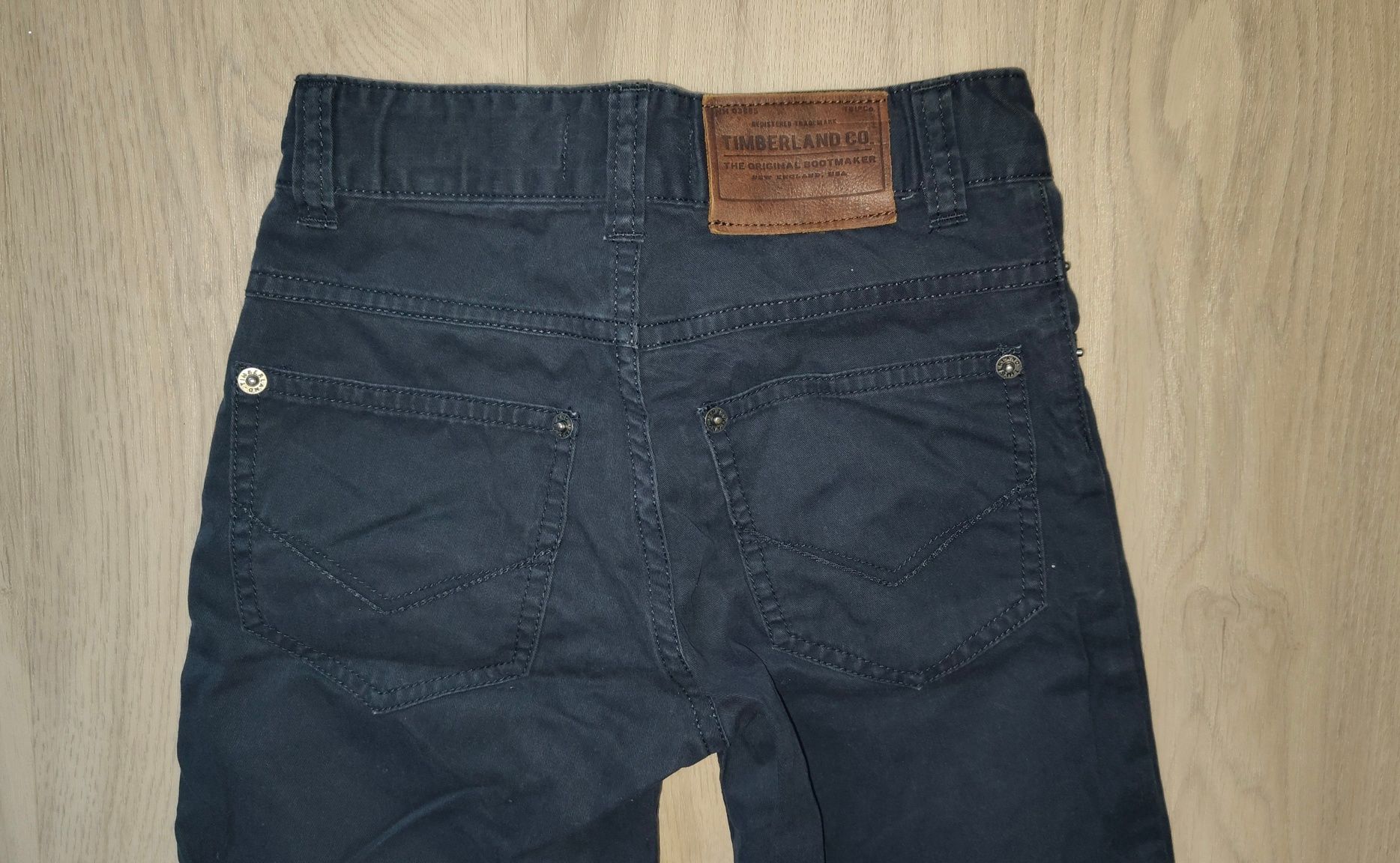 Spodenki Timberland r. 8 lat granatowe