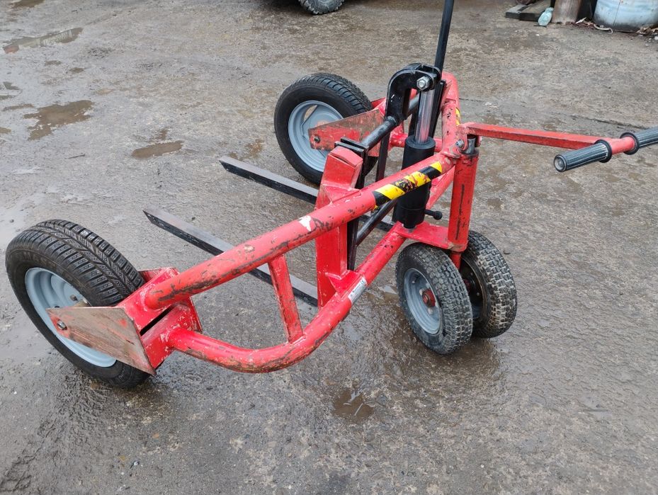 Wózek budowlany brukarski 1500 kg