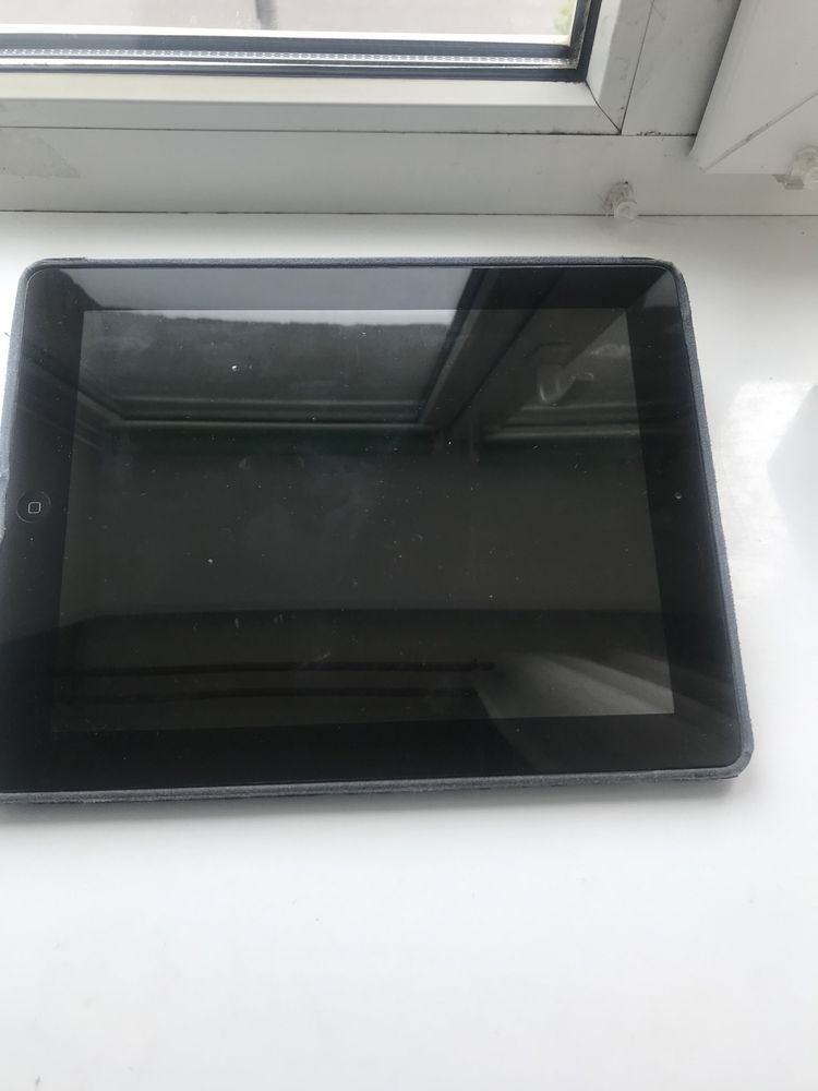 Планшет Apple iPad 4