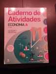 Livro e caderno de atividades. Economia A , 11 ano