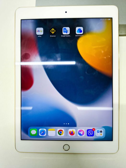 Apple iPad PRO 2016 A1673 32GB, Wi-Fi, 9.7" + чехол айпад про