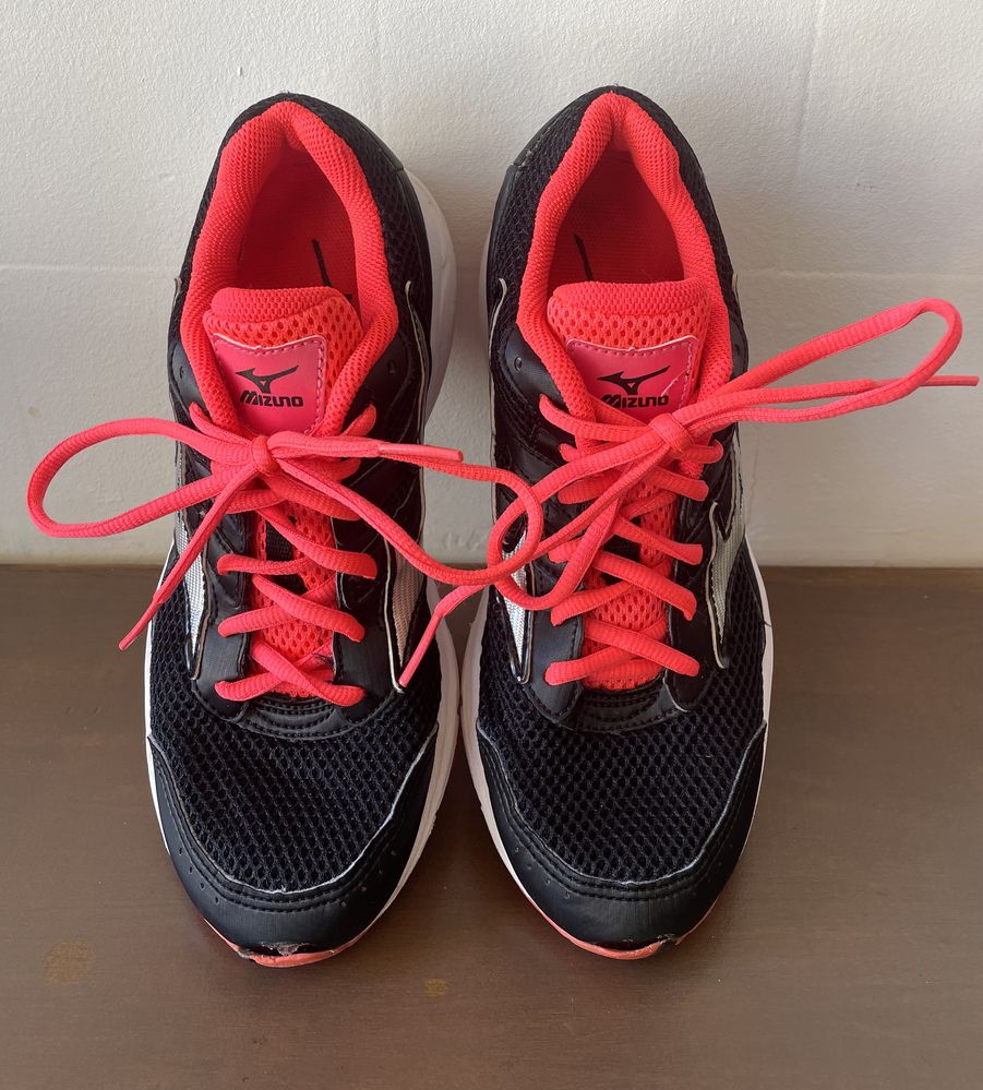 Sapatilhas Mizuno Spark N