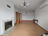 Excelente Apartamento T2 com garagem Dupla - Águeda