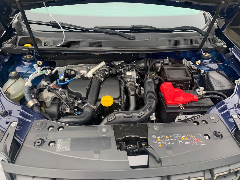 RENAULT DUSTER 1,5 дізешь 4*4