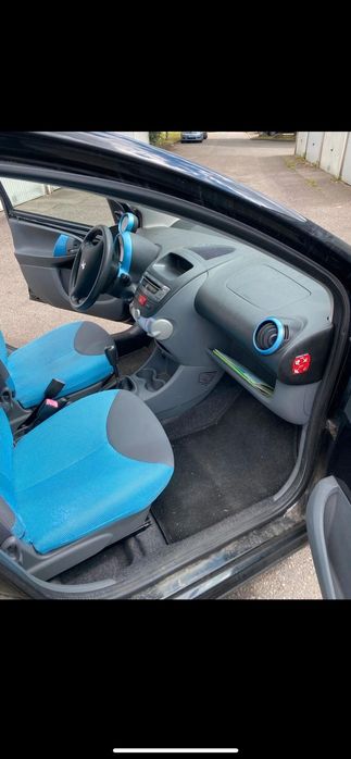 Peugout 107  de 2008