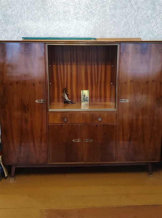 Мебель серванты для ценителей