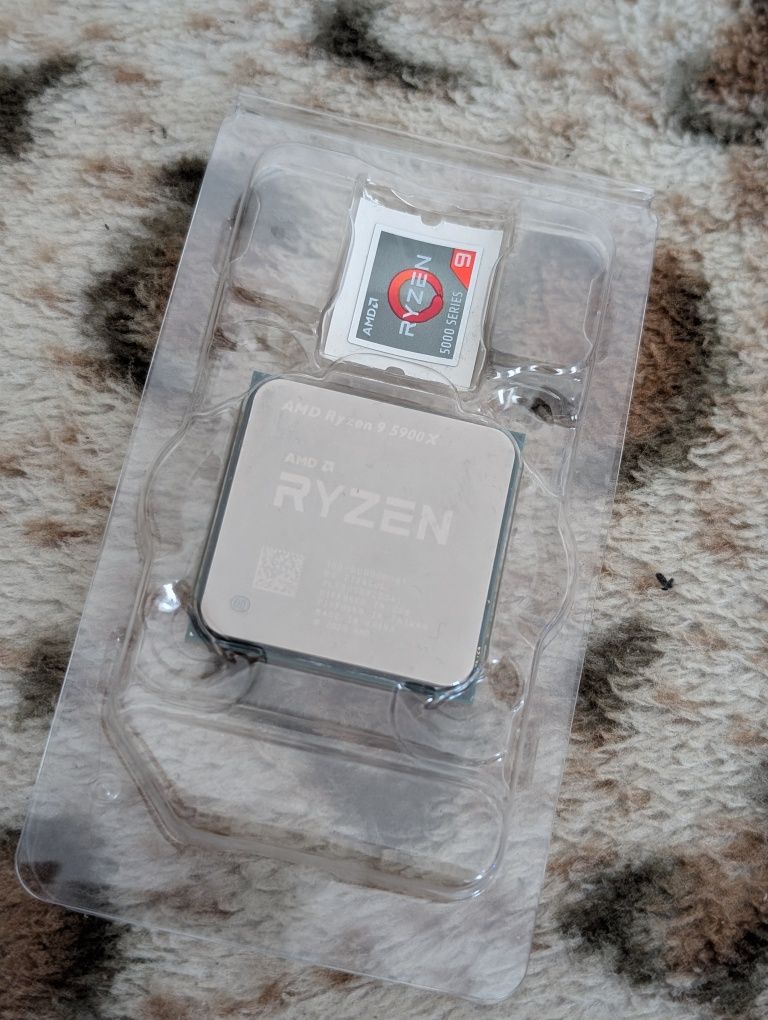 AMD Ryzen 9 5900X (AM4) 12 rdzeni