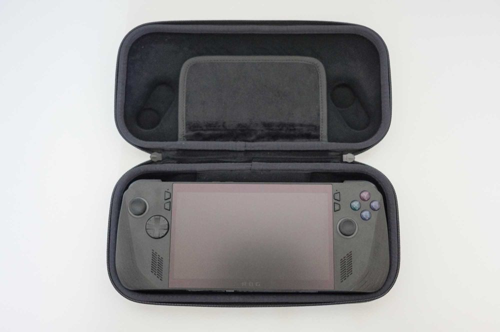 Consola ASUS ROG Ally X 1 TB — Excelente estado, com acessórios