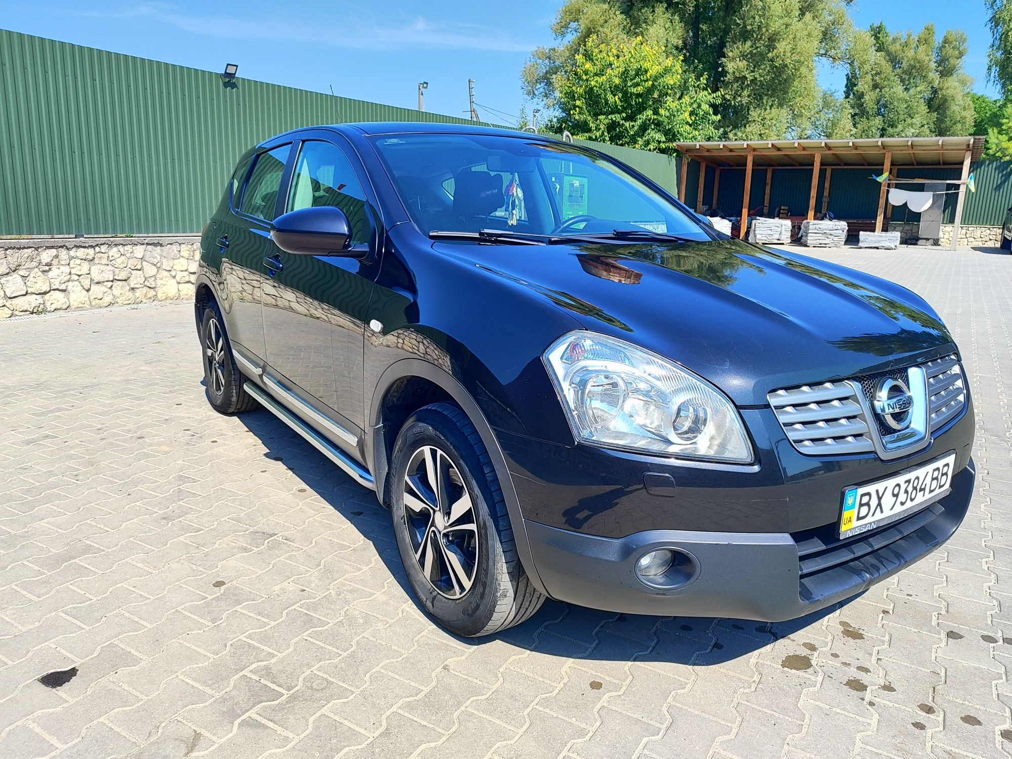 Продам Nissan Qashqai 4WD
Автомобіль перебував в одній родин
