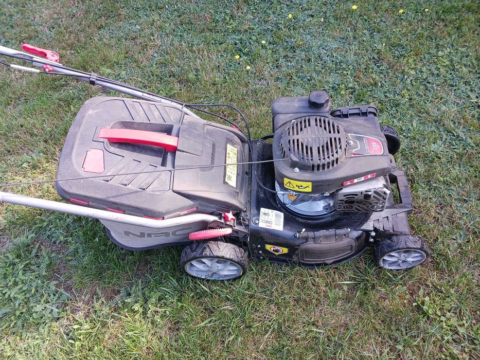 Kosiarka spalinowa z napędem NAC