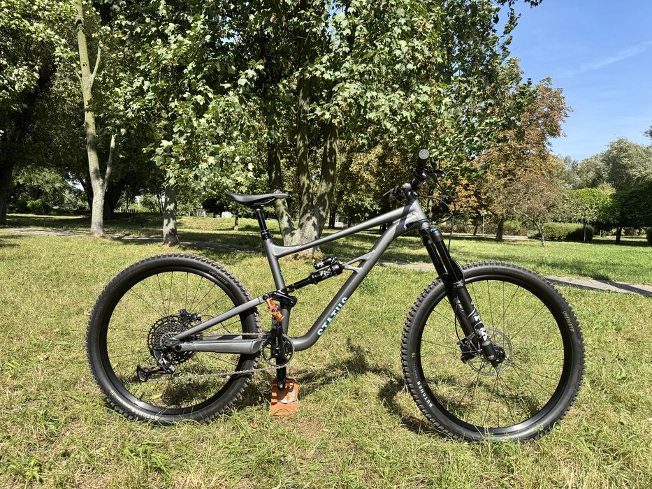 specialized status 160