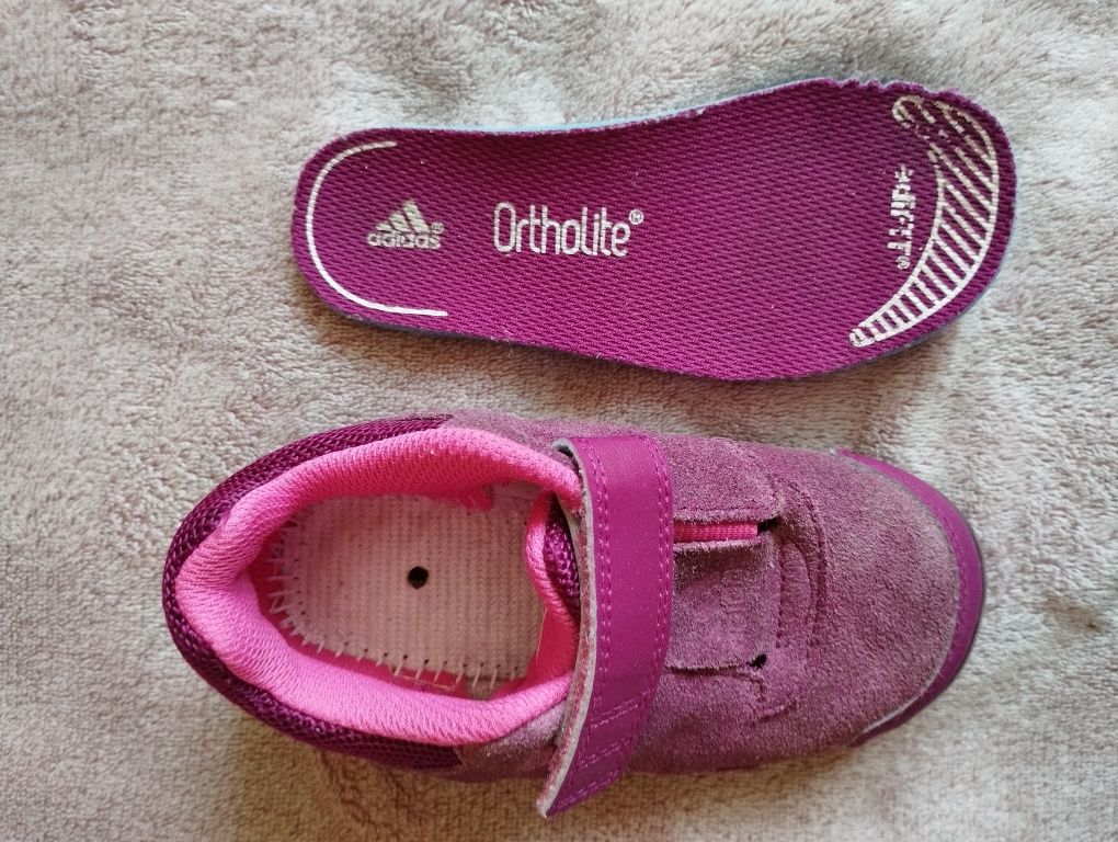 Adidas Katnat buty na rzepy zamszowe 25