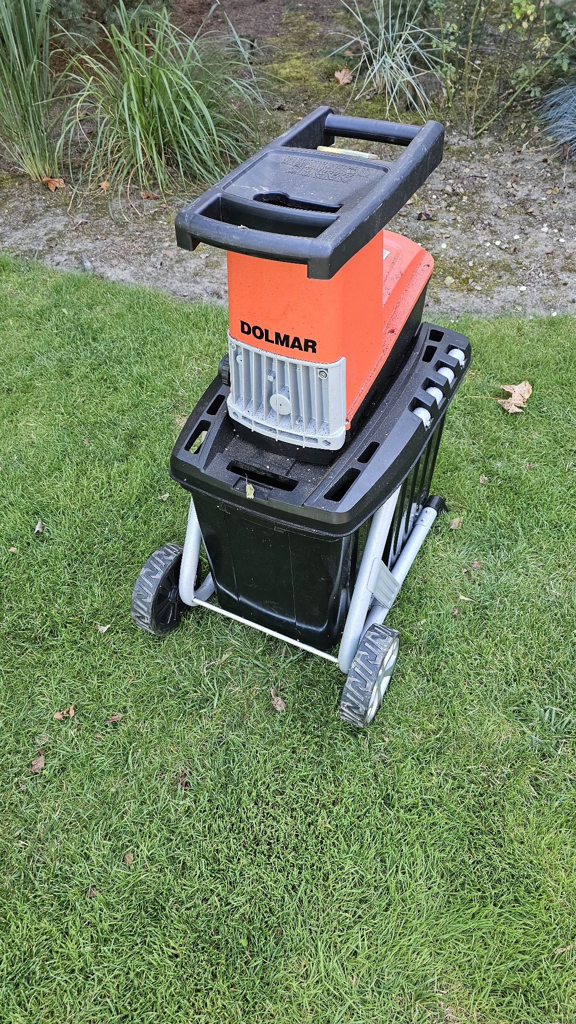 Rozdrabniacz elektryczny rębak do gałęzi DOLMAR FH-2500