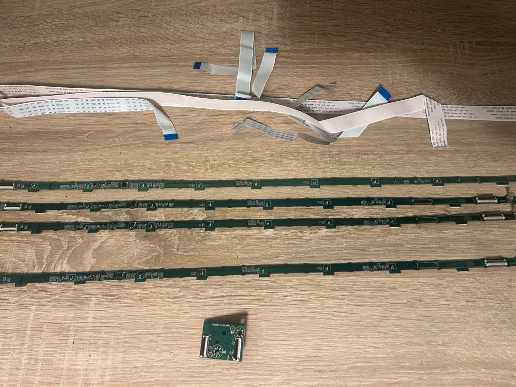 Kompletny ambilght Philips 55pus7303/12