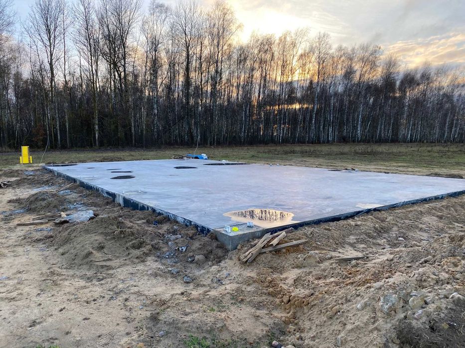 SPRZEDAM działkę  z pozwoleniem na budowę  w trakcie budowy budynku