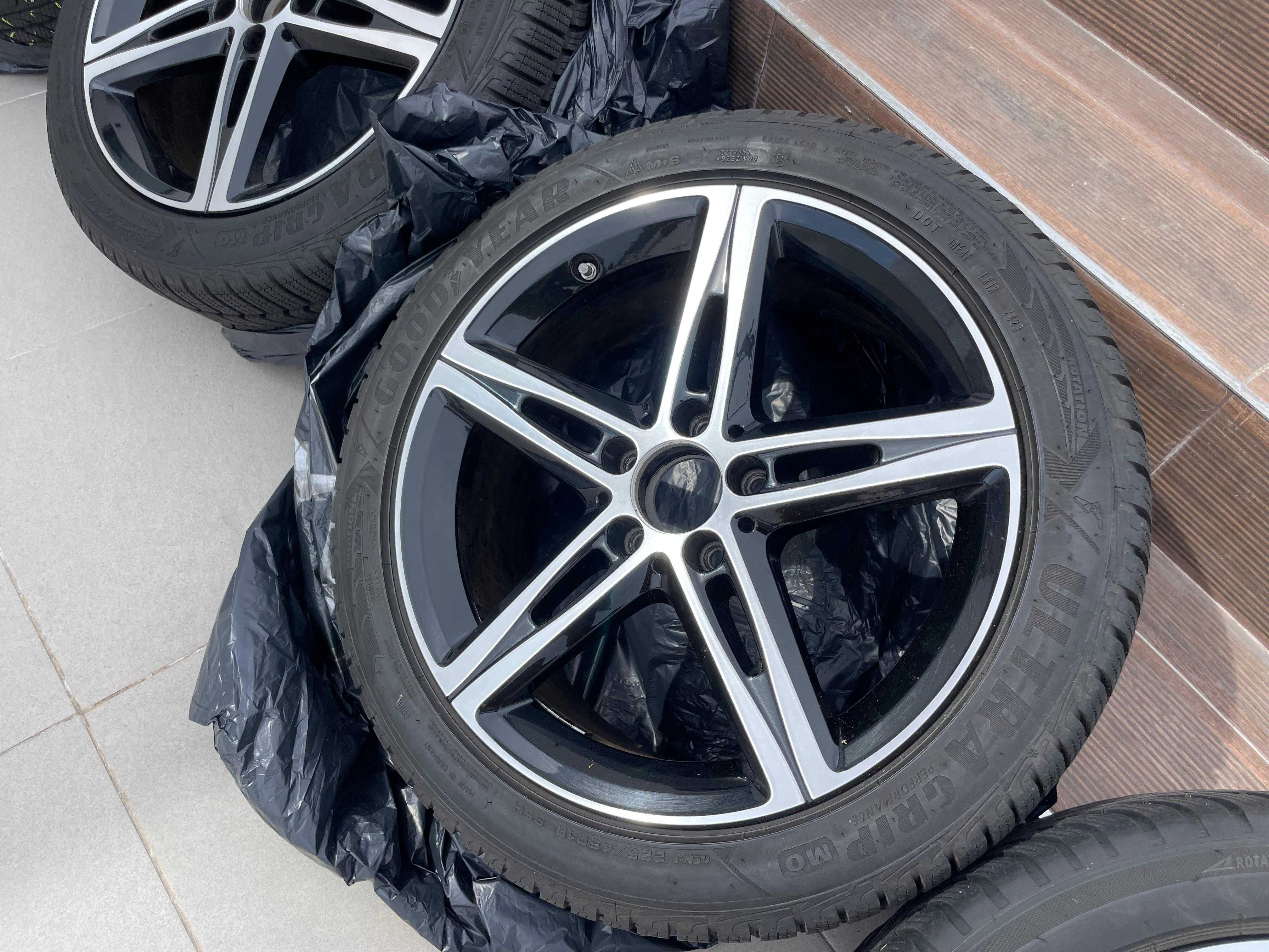 Jantes Mercedes 18” com pneus de inverno novos