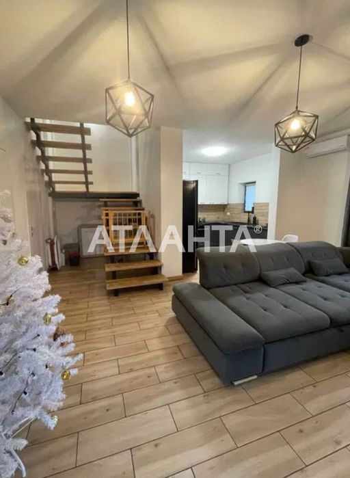 Продаж дуплекса з євроремонтом та меблями Соломянський р-н.