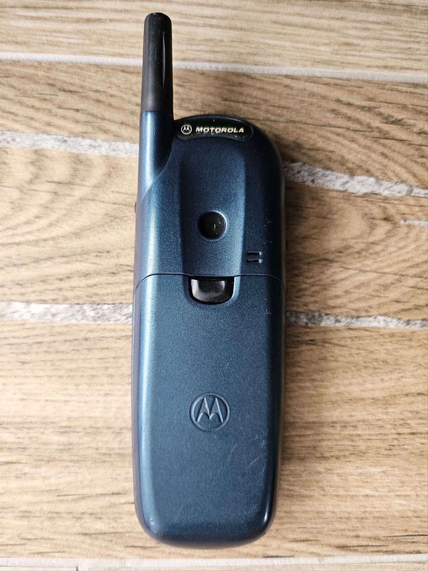 Motorola Timeport L7089 tri-band dla kolekcjonera stary telefon