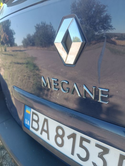 Продаю Рено Меган 2