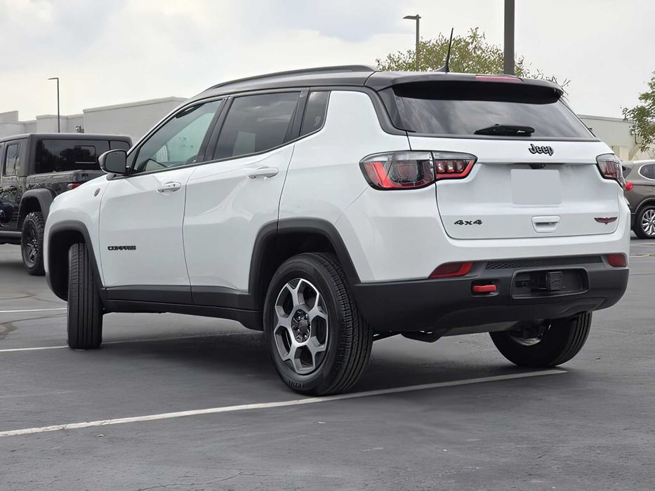 Jeep Compass      2022