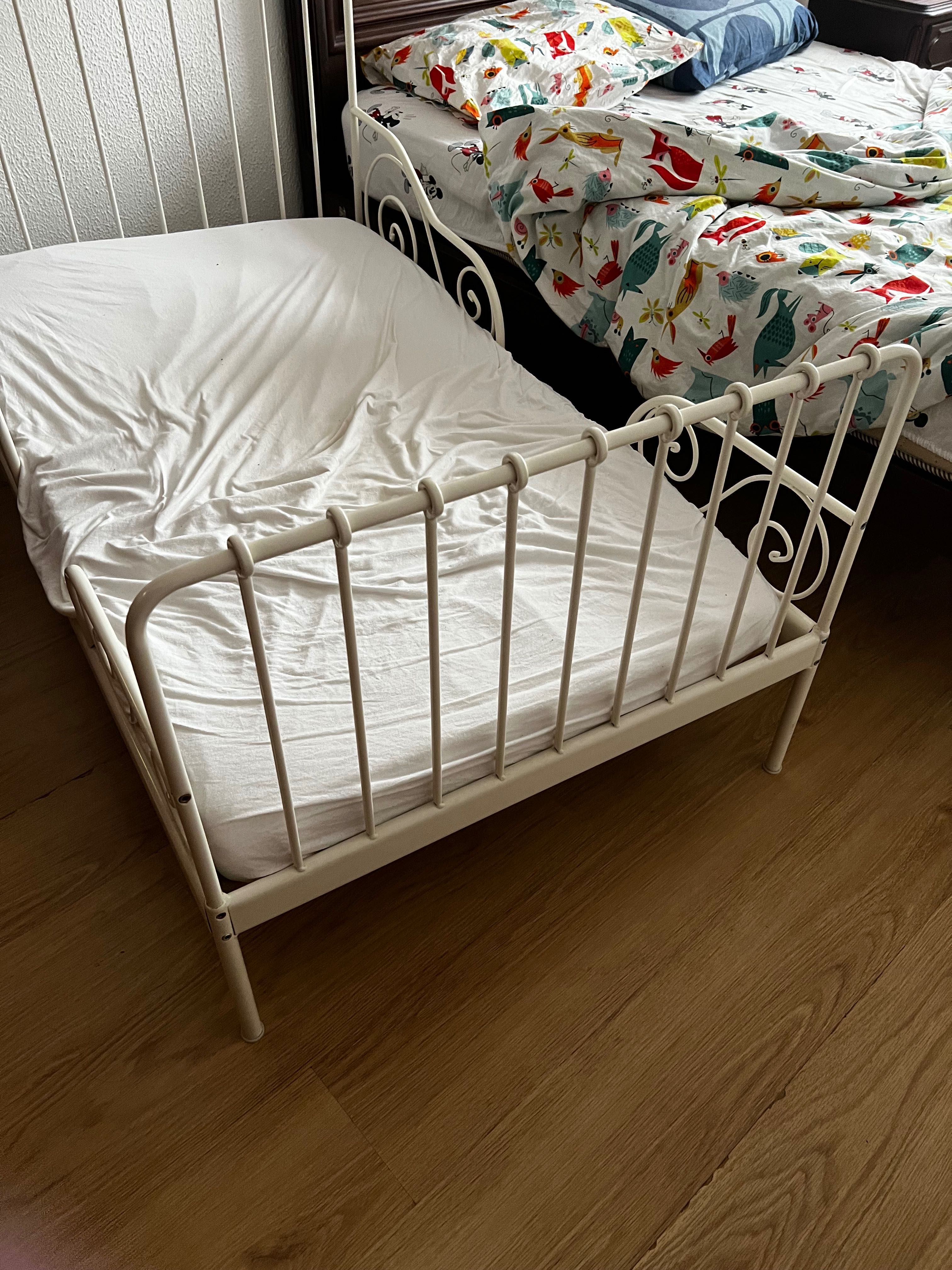 Cama Ikea infantil  extensora