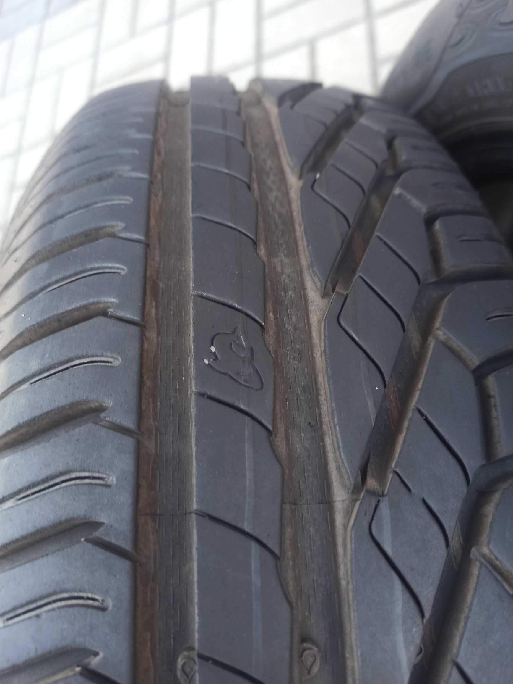 Opony letnie 185/65 R15 88T UNIROYAL RainExpert 3, 2019, 7mm