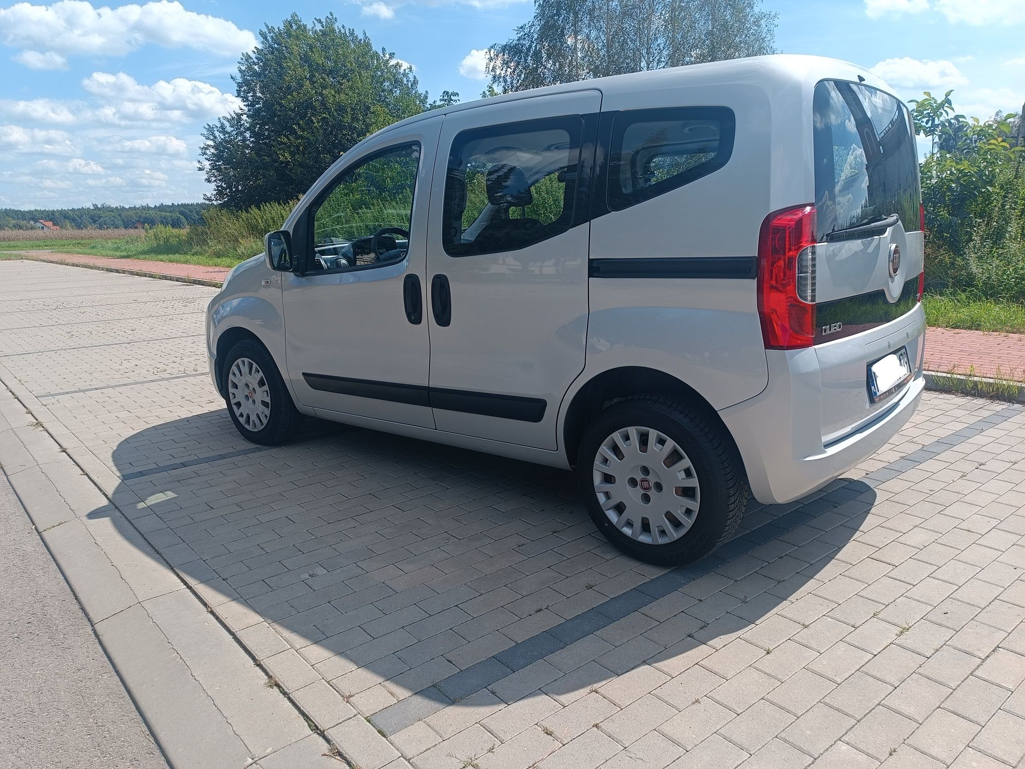 Fiat Qubo osobowy 1,3 Multijet 2016 rok stan bdb.Polecam.