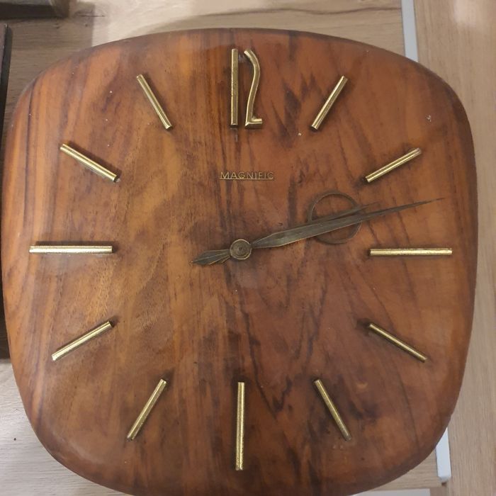 Zegary 2  + to co na zdjęciach