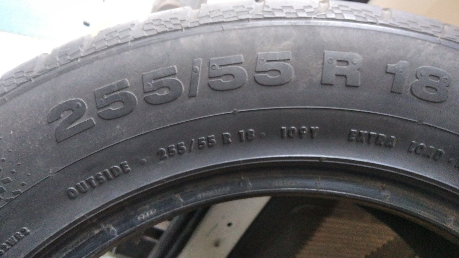 Шини 255/55 R18 Б/У