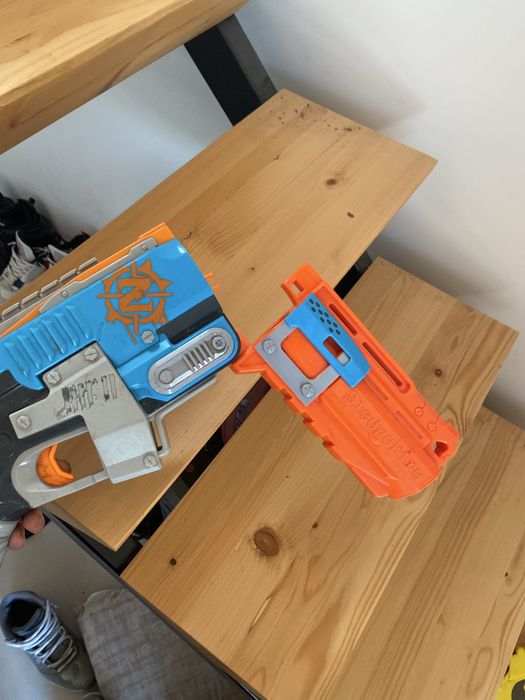 Nerf Zombie strike sledgefire A4326