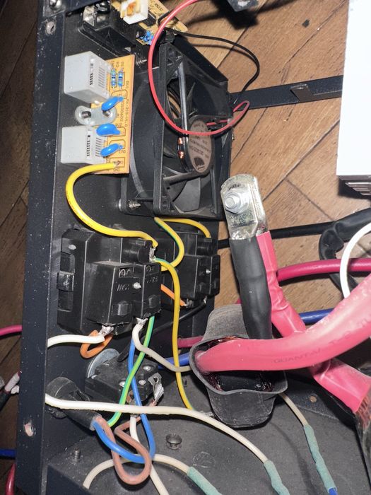 инвектор Logic power