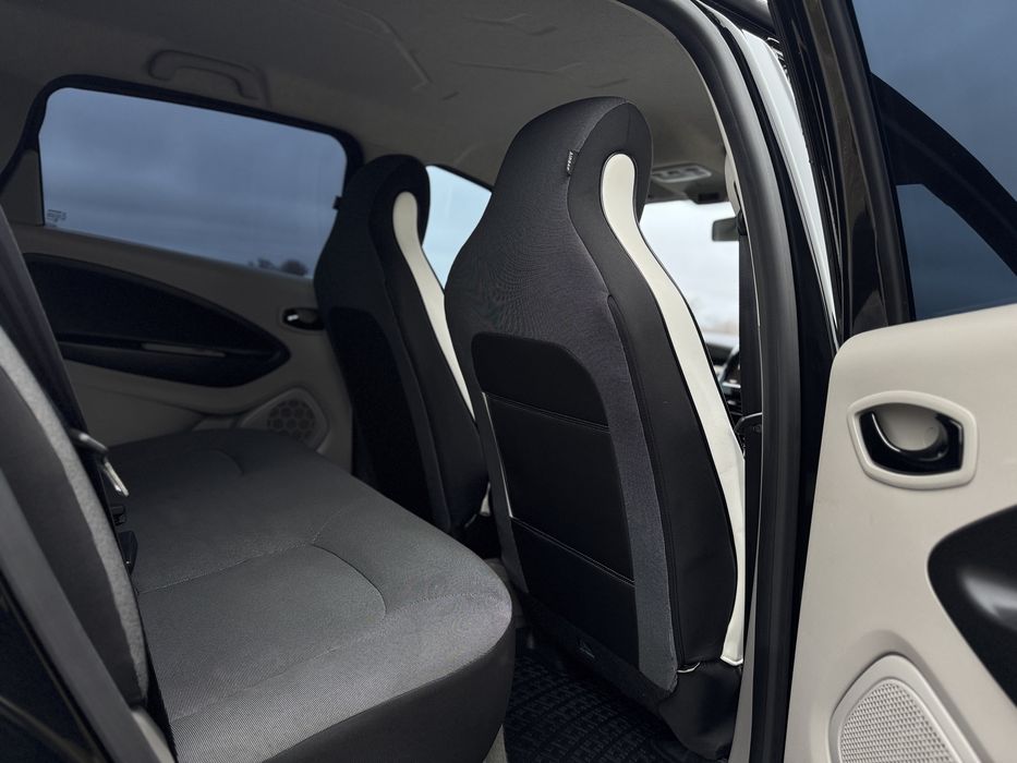 Продам элекро автомобиль Renault ZOE