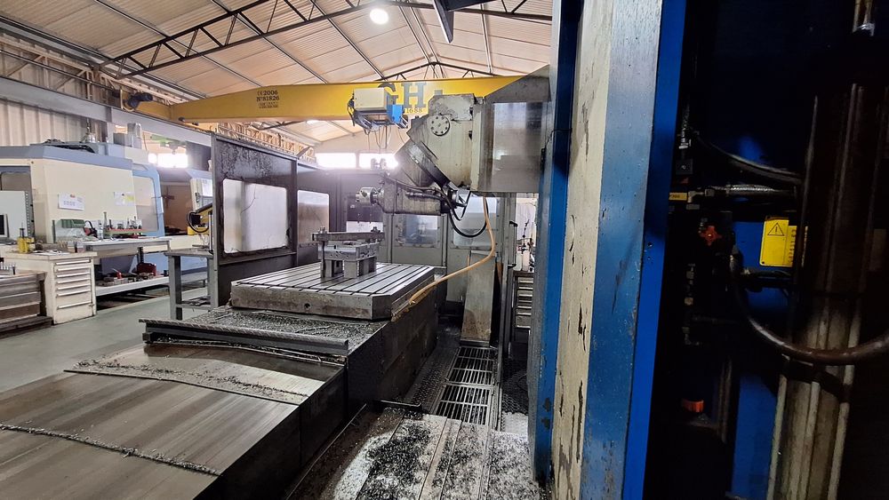 FIL FBT-G 200 - FRESADORA CNC