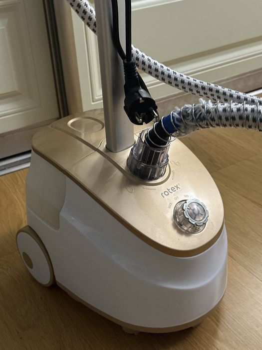 Праска парова Rotex RIC215-S