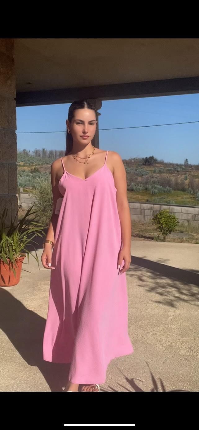 Vestido longo rosa fluido com alças finas – tamanho único