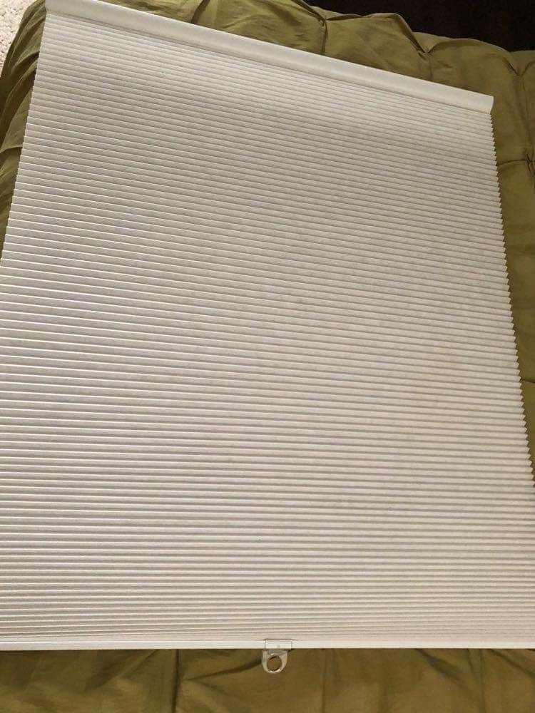 Estore alveolar branco IKEA