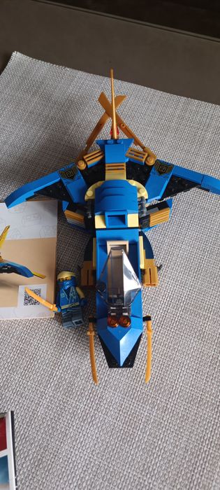 Конструктор LEGO NINJAGO Реактивний літак Джея (71784)